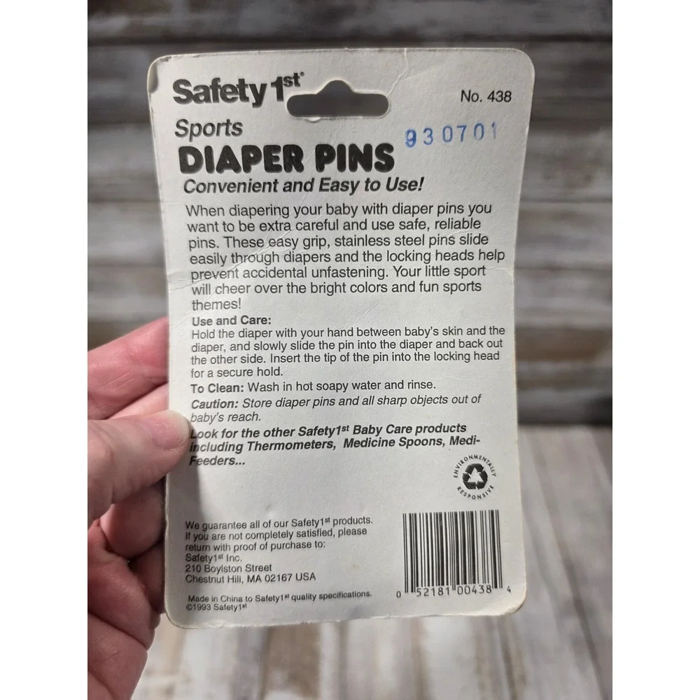 Vintage 1993 Safety 1st Sports Diaper Pins Baseball Football 2 Packs No 438 READ - Picture 4 of 5